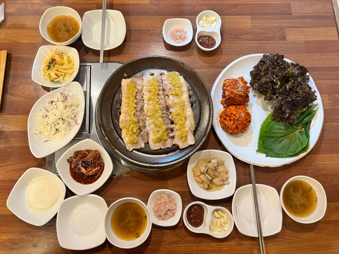 정담마늘보쌈가게 이미지1