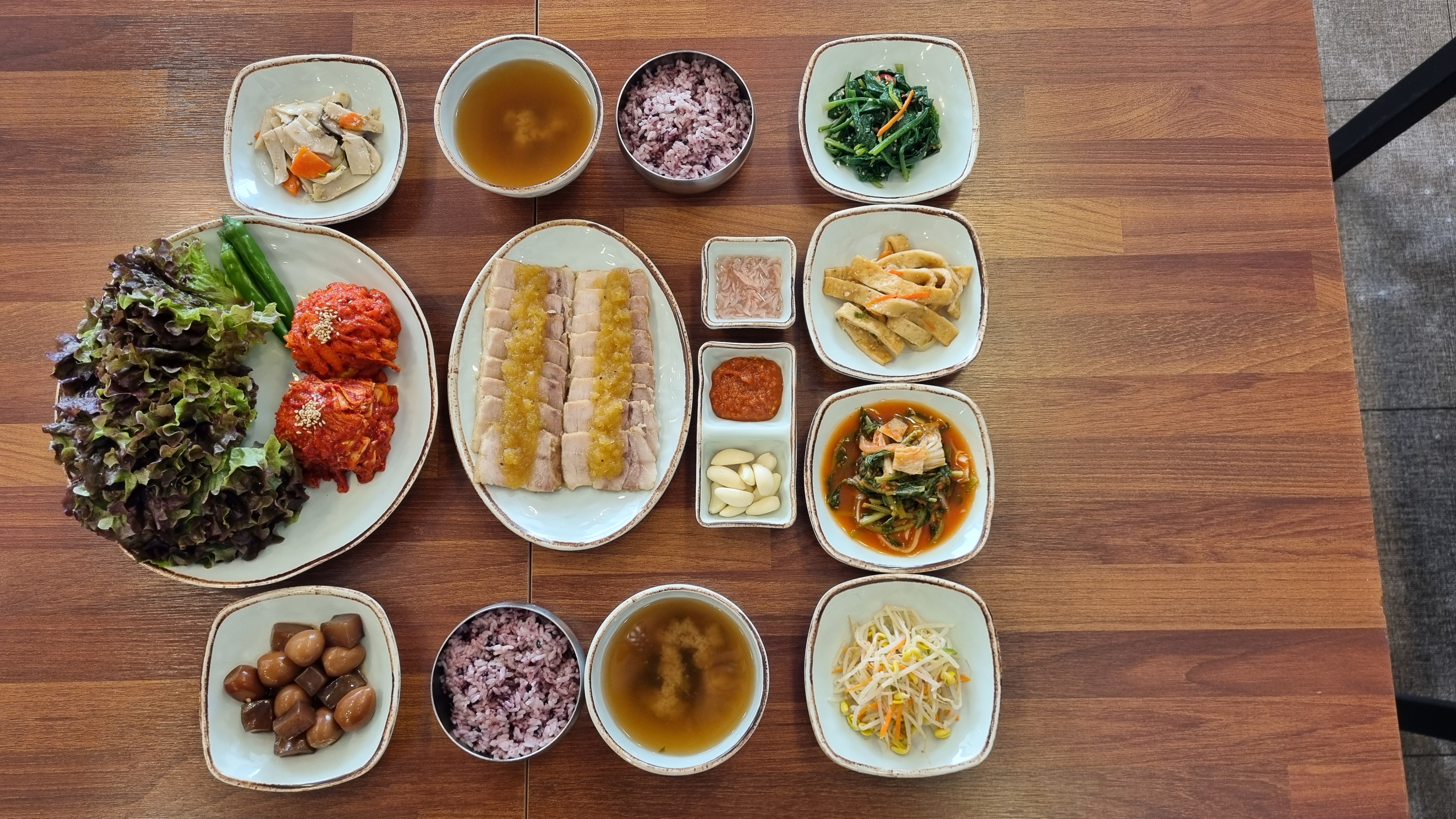 정담마늘보쌈가게 이미지3