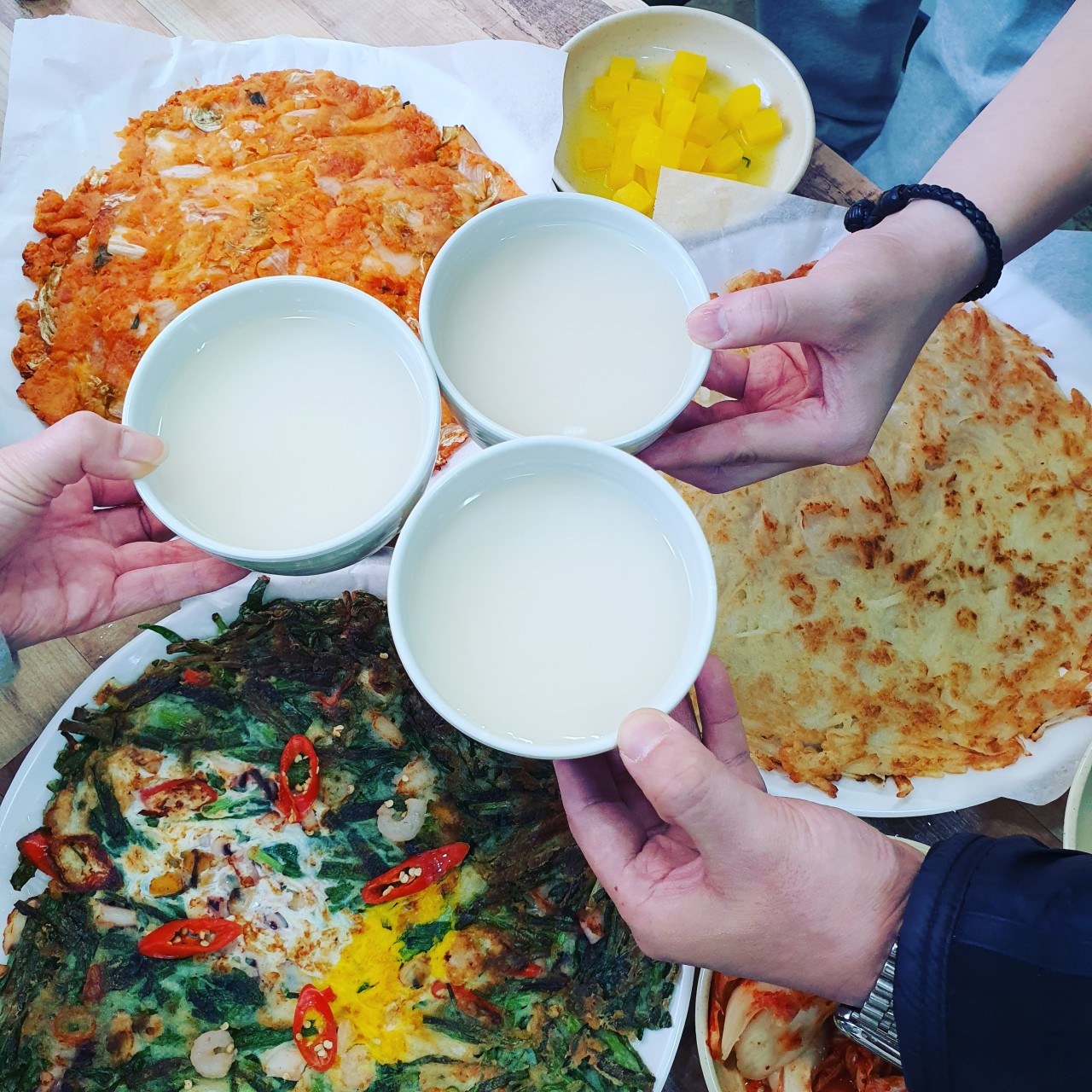초량해 칼국수 부산역점