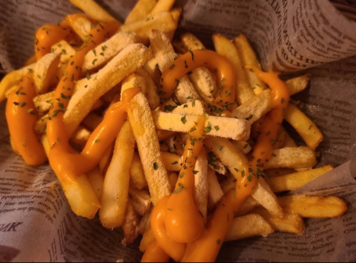 Cheese Garlic French Fries
