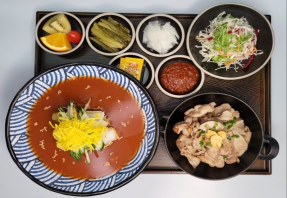 Wheat Noodles and Meat Set Menu