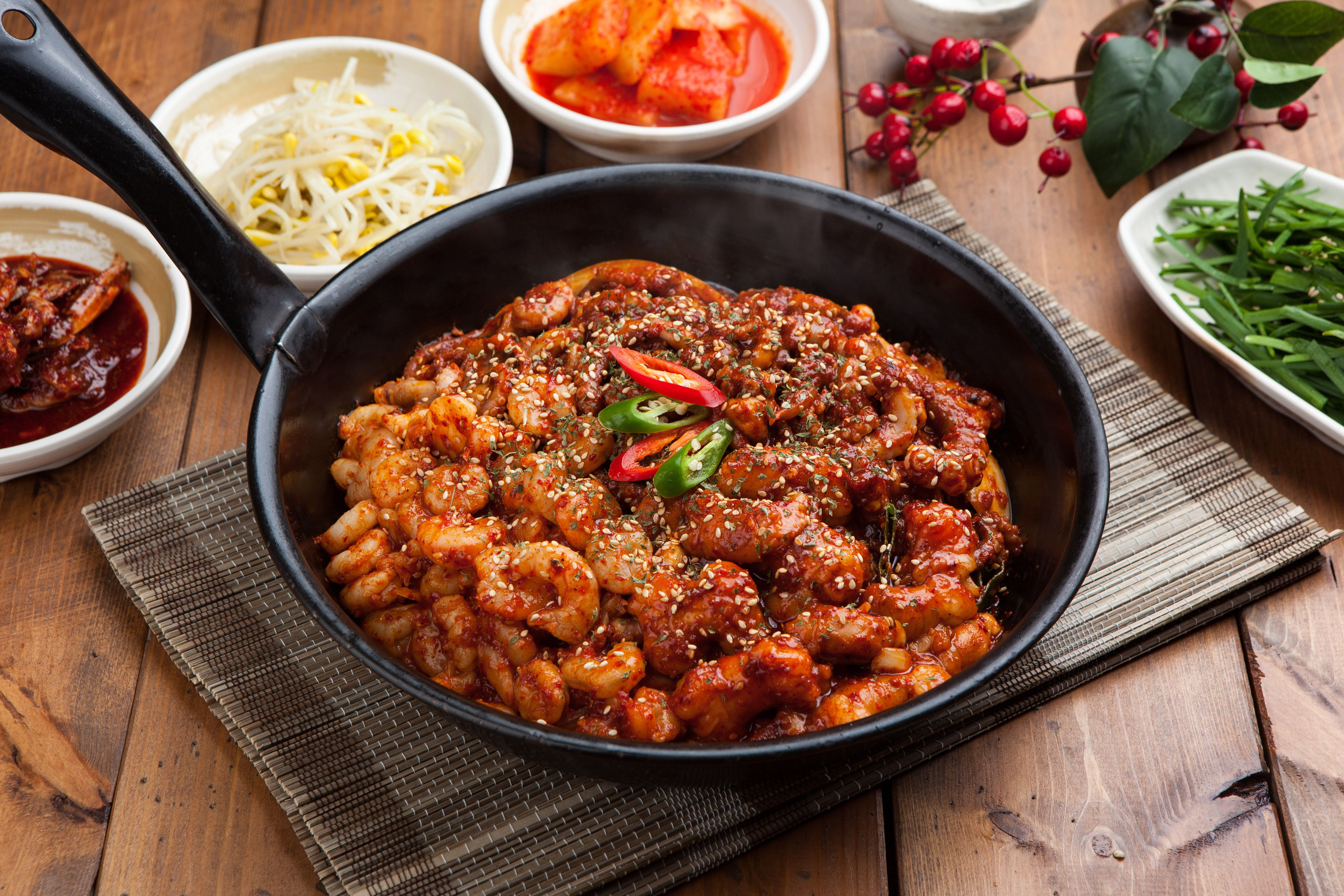 Stir-fried Octopus, Intestines and Shrimp