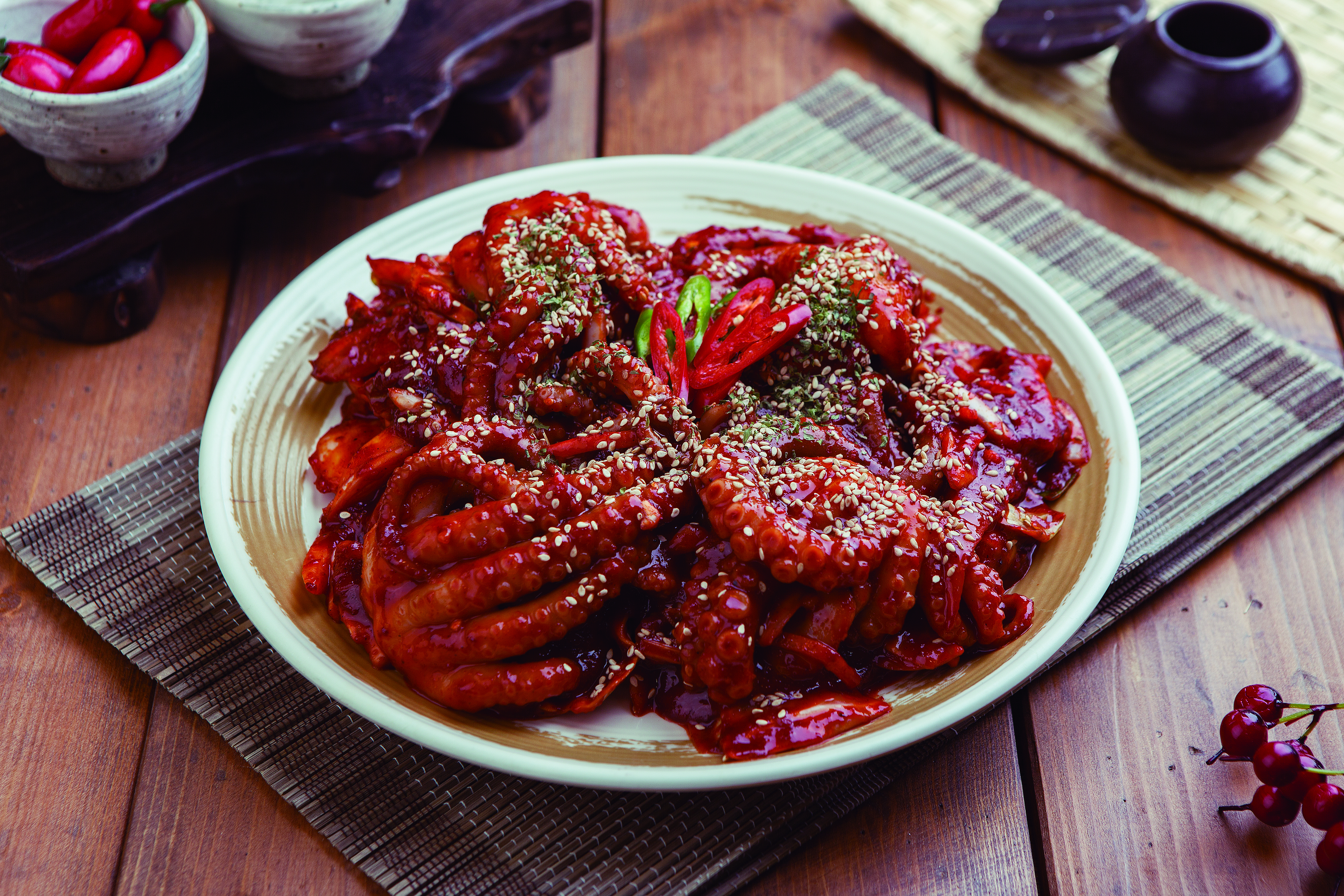 (For 2 or more People) Spicy Large Octopus