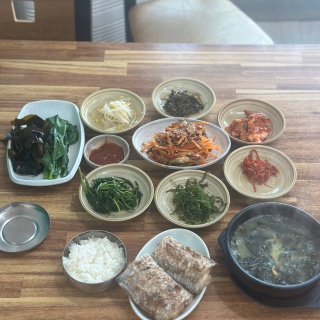 Grilled Hairtail (including seaweed soup)