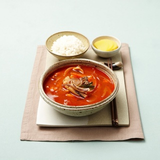 Spicy Seafood and Rice Soup