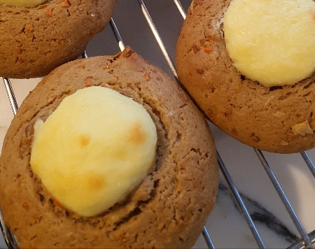 Cheese Carrot Cookie (Handmade)