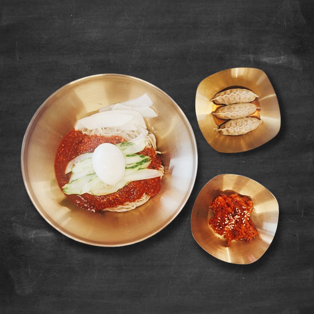 Spicy Wheat Noodles with Raw + Mandu 3
