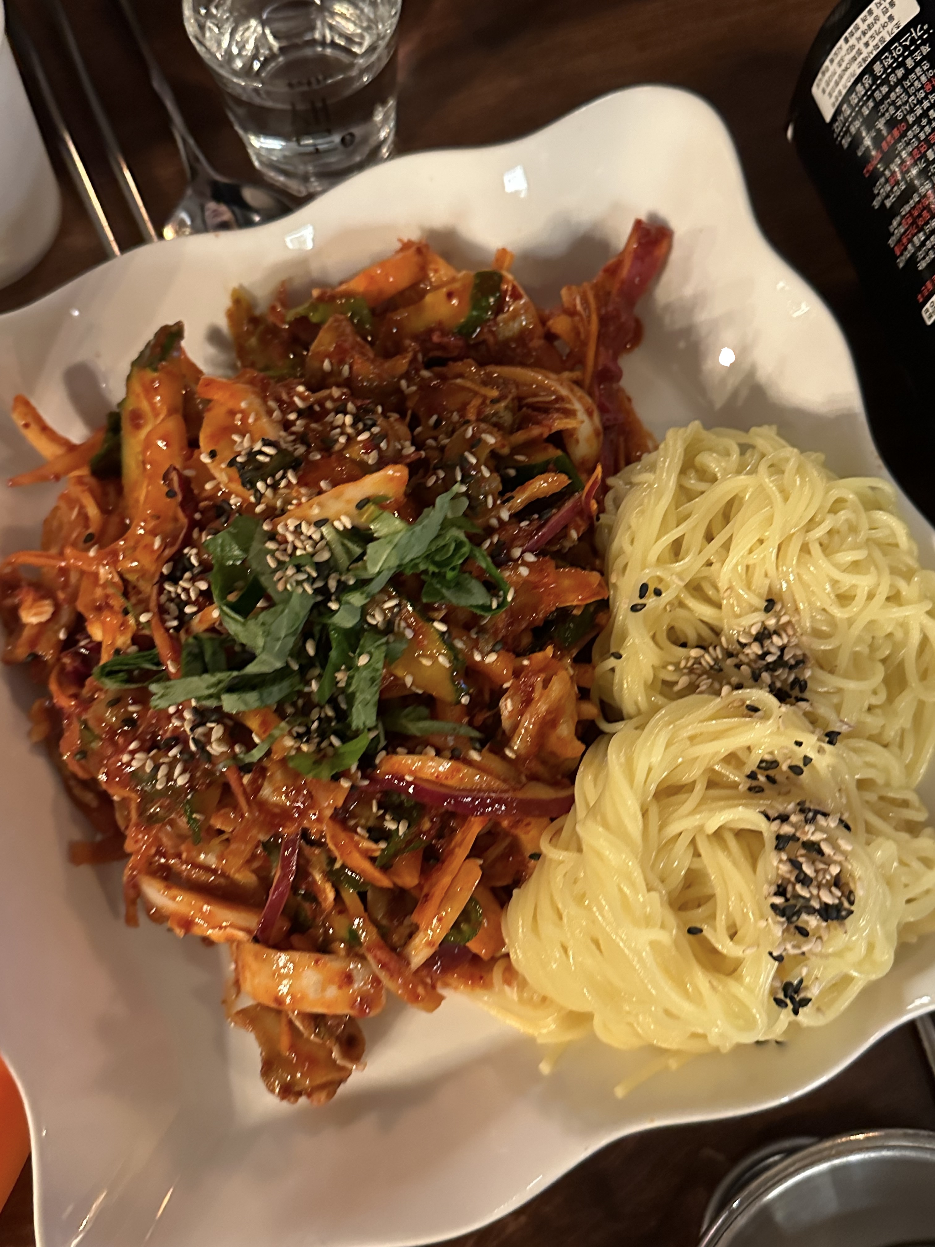 Whelk with Thin Wheat Noodles