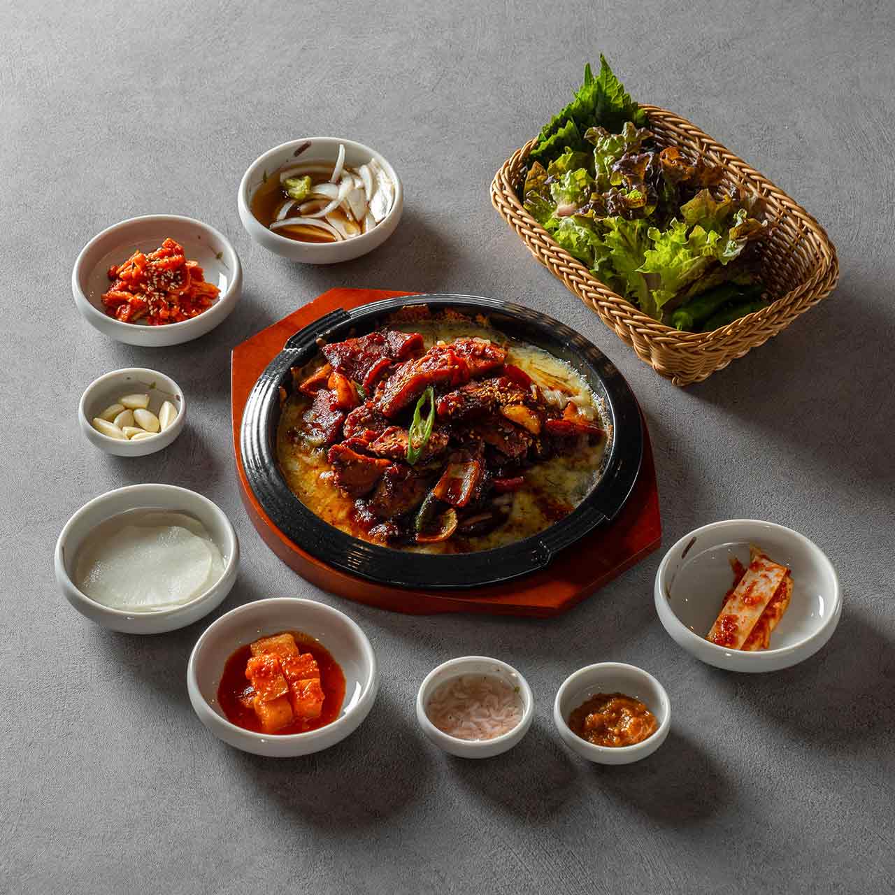 Spicy Braised Pigs' Feet