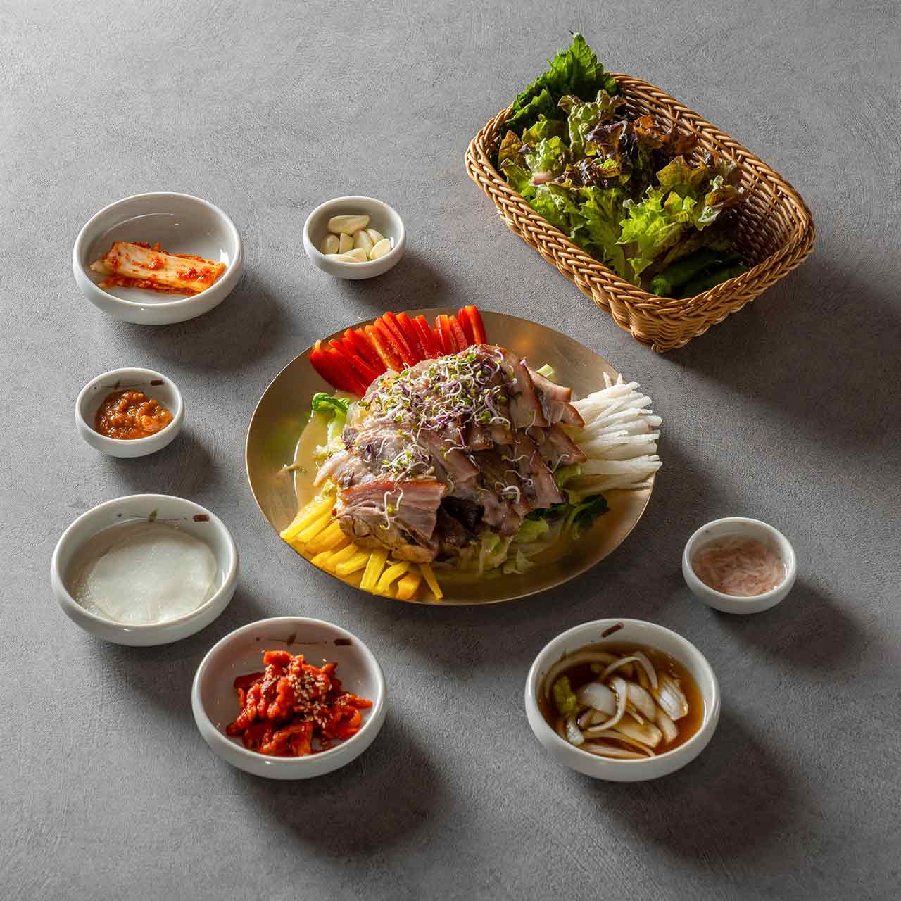 Chilled Braised Pigs' Feet Salad