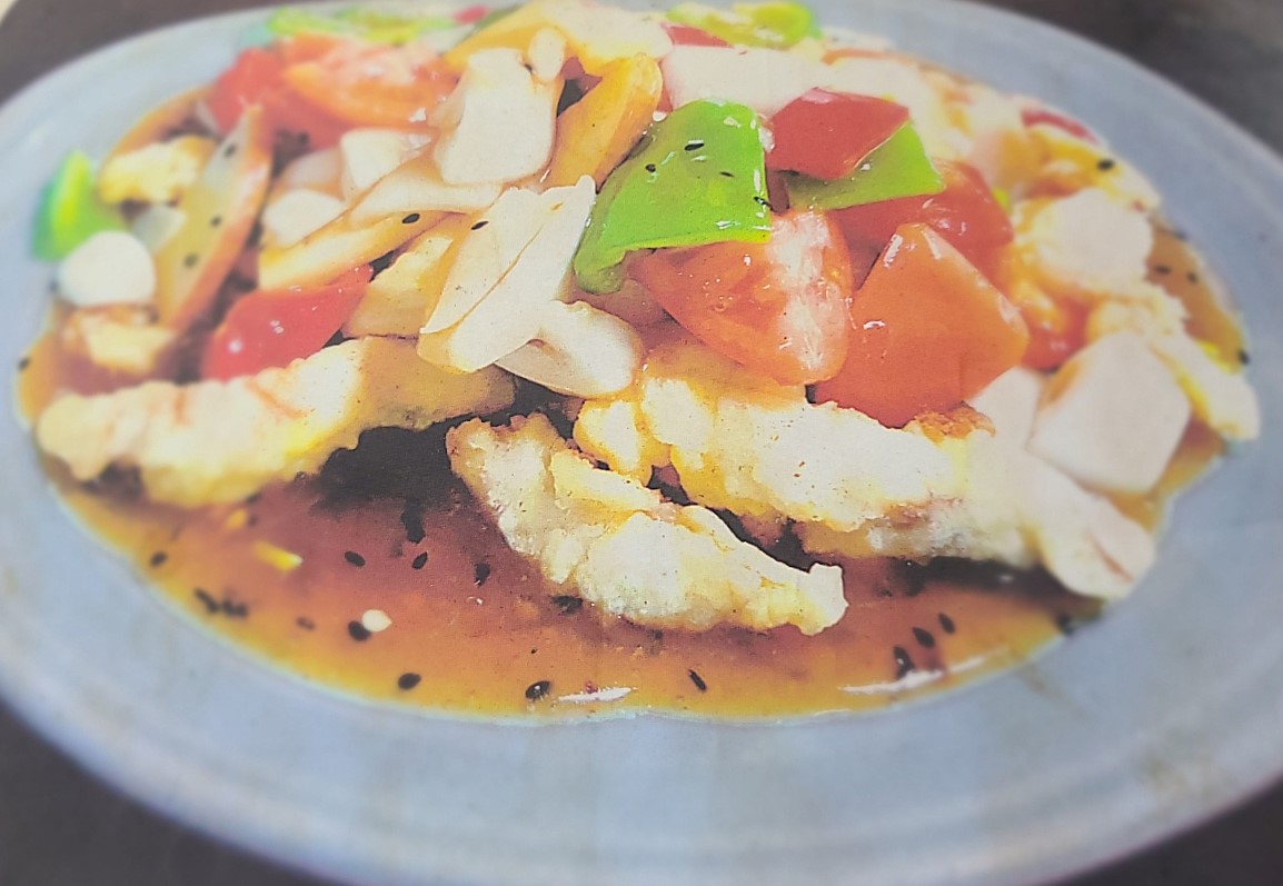 Deep-fried Puffer Fish with Sweet and Sour Sauce