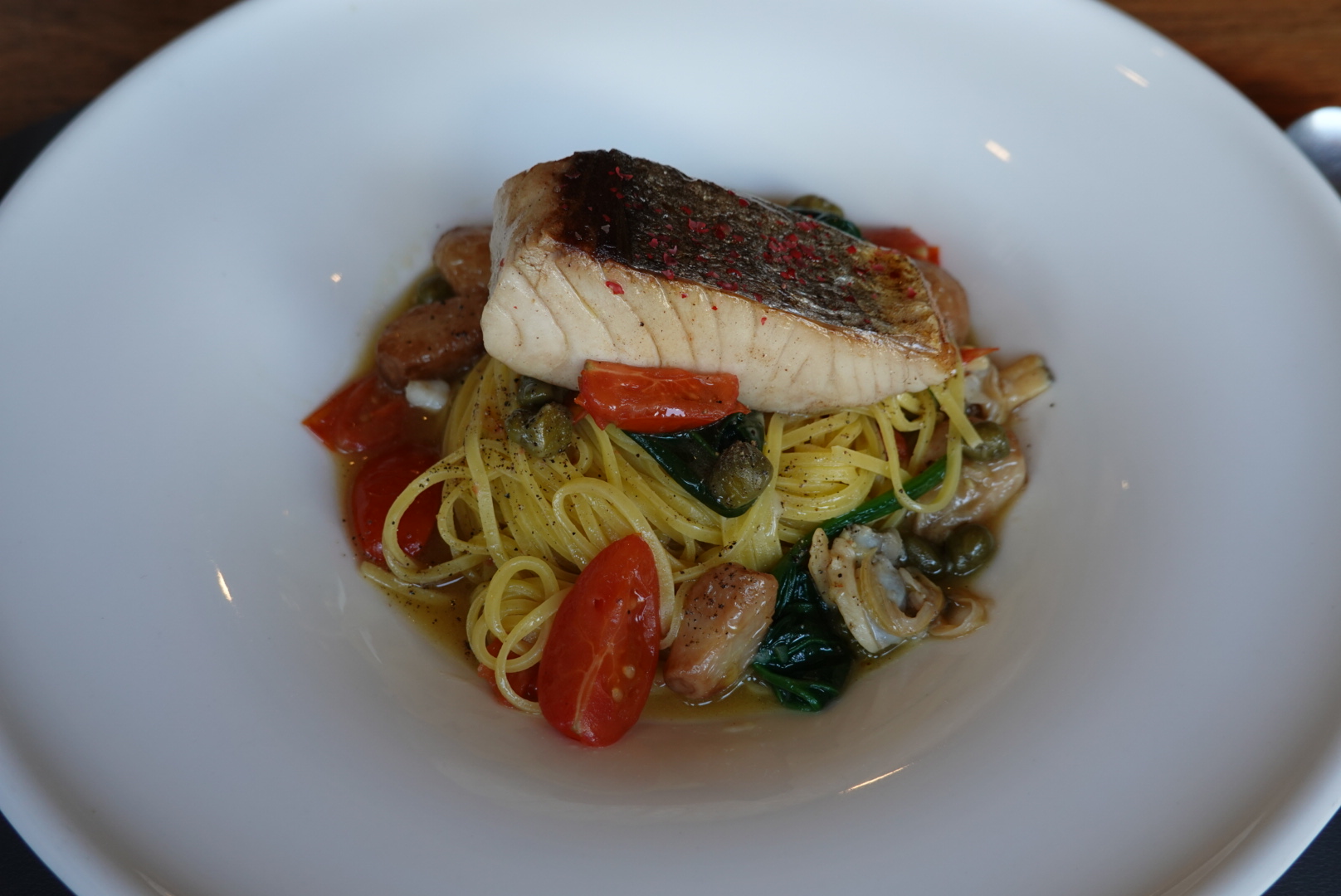 Clam Oil Pasta with charcoal-grilled Mackerel