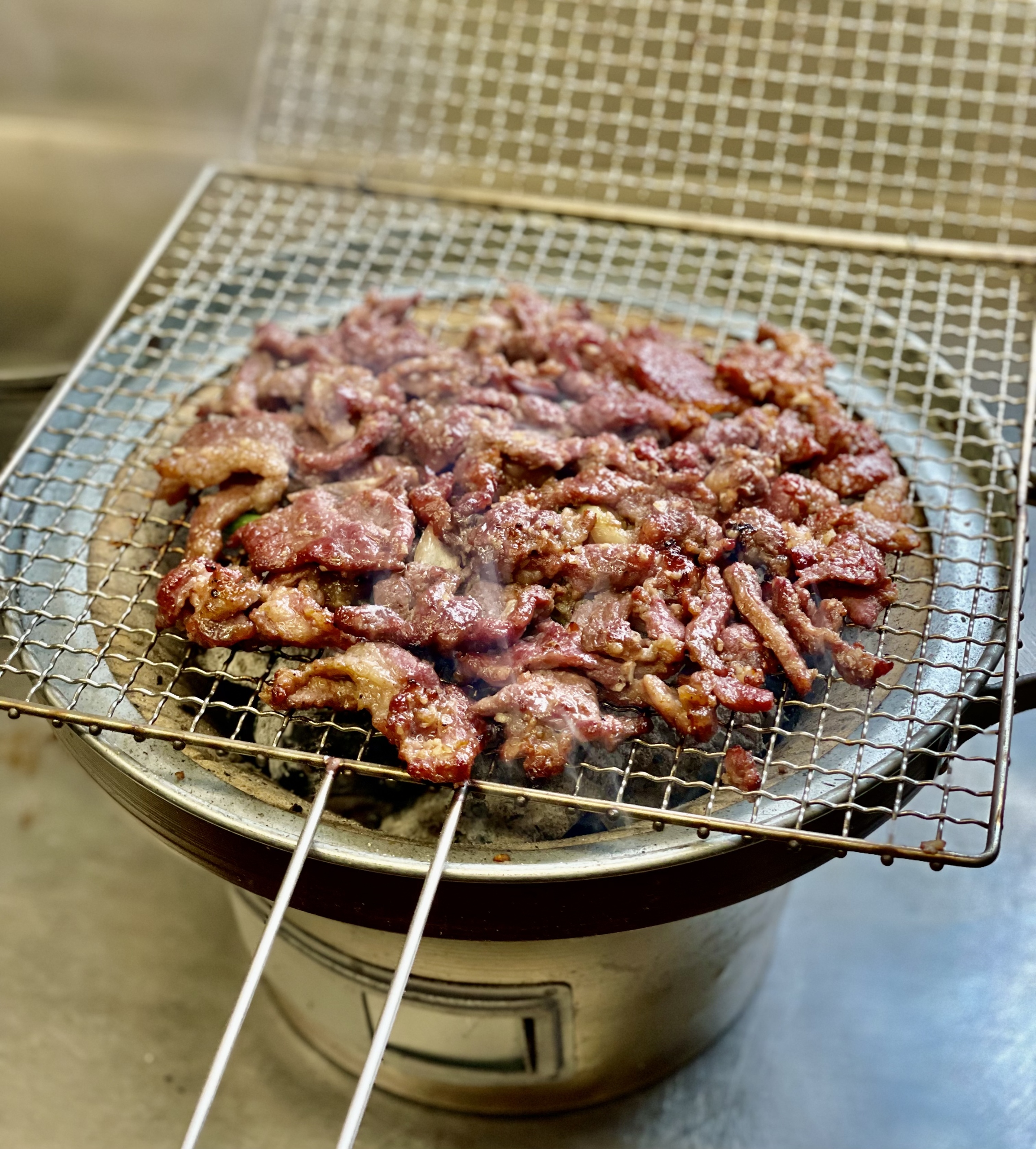 Charcoal-grilled Black Goat