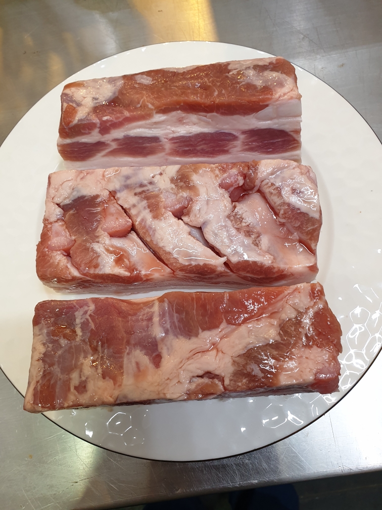 Pork Belly (100g)