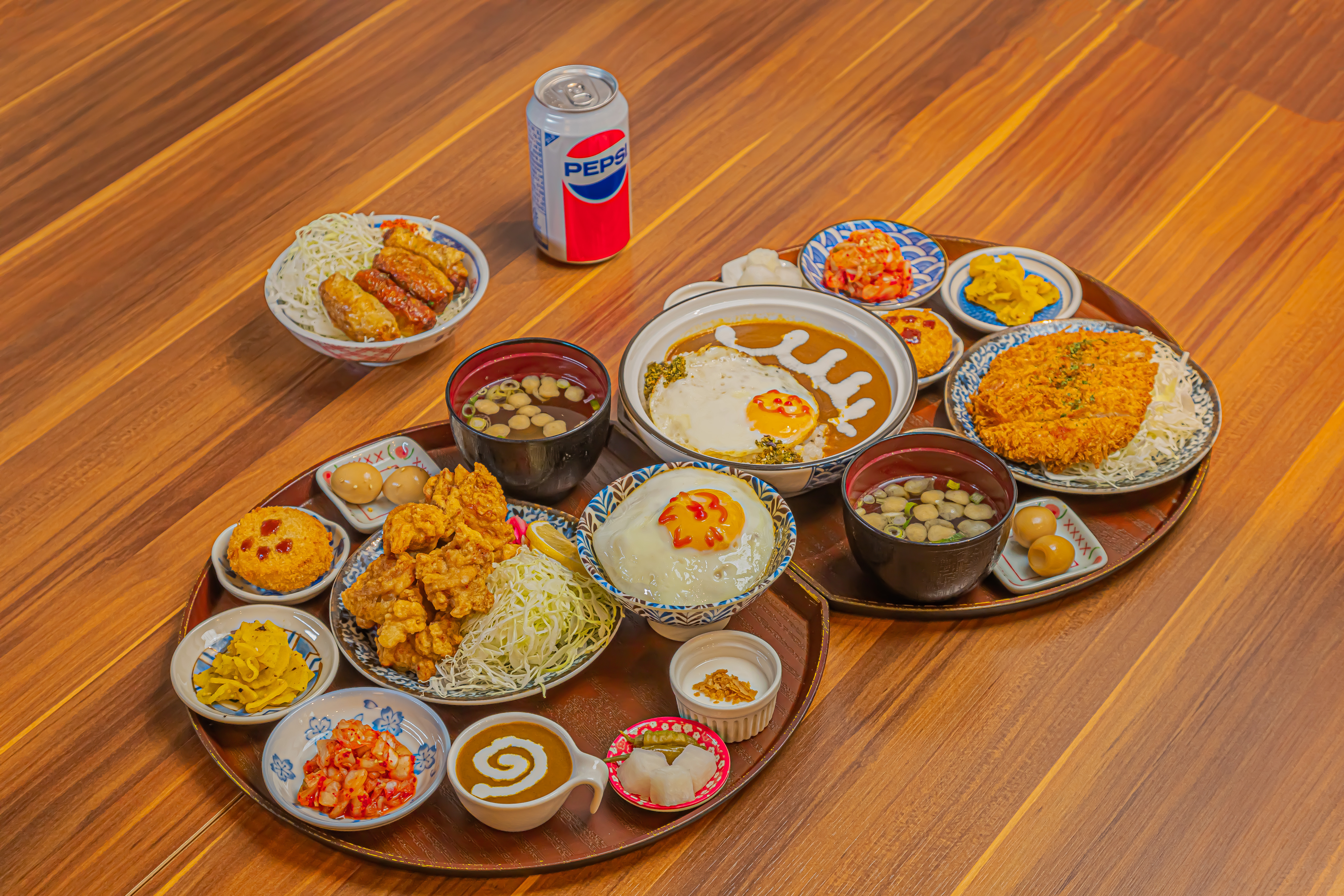 Set Menu B for 2 People (Japanese Fried Chicken Set Menu + Pork Cutlet Set Menu + Chicken Skin Pan-fried Mandu + 1 Beverage)