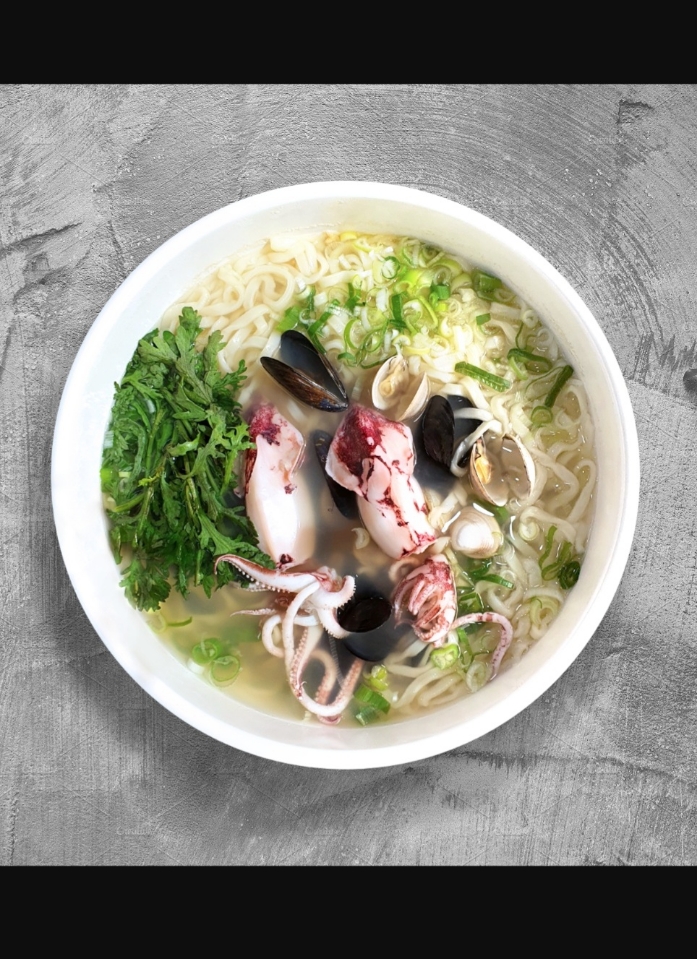 Swordtip Squid Noodle Soup