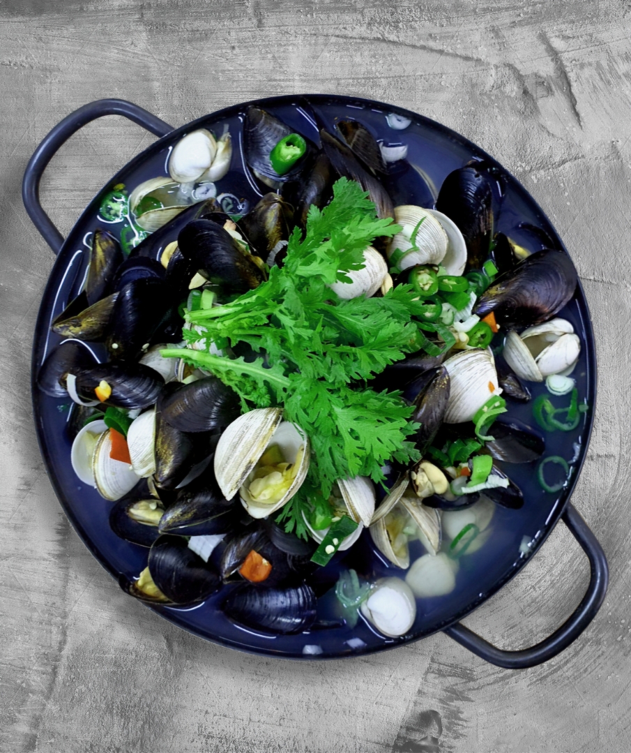 Clam and Mussel Soup