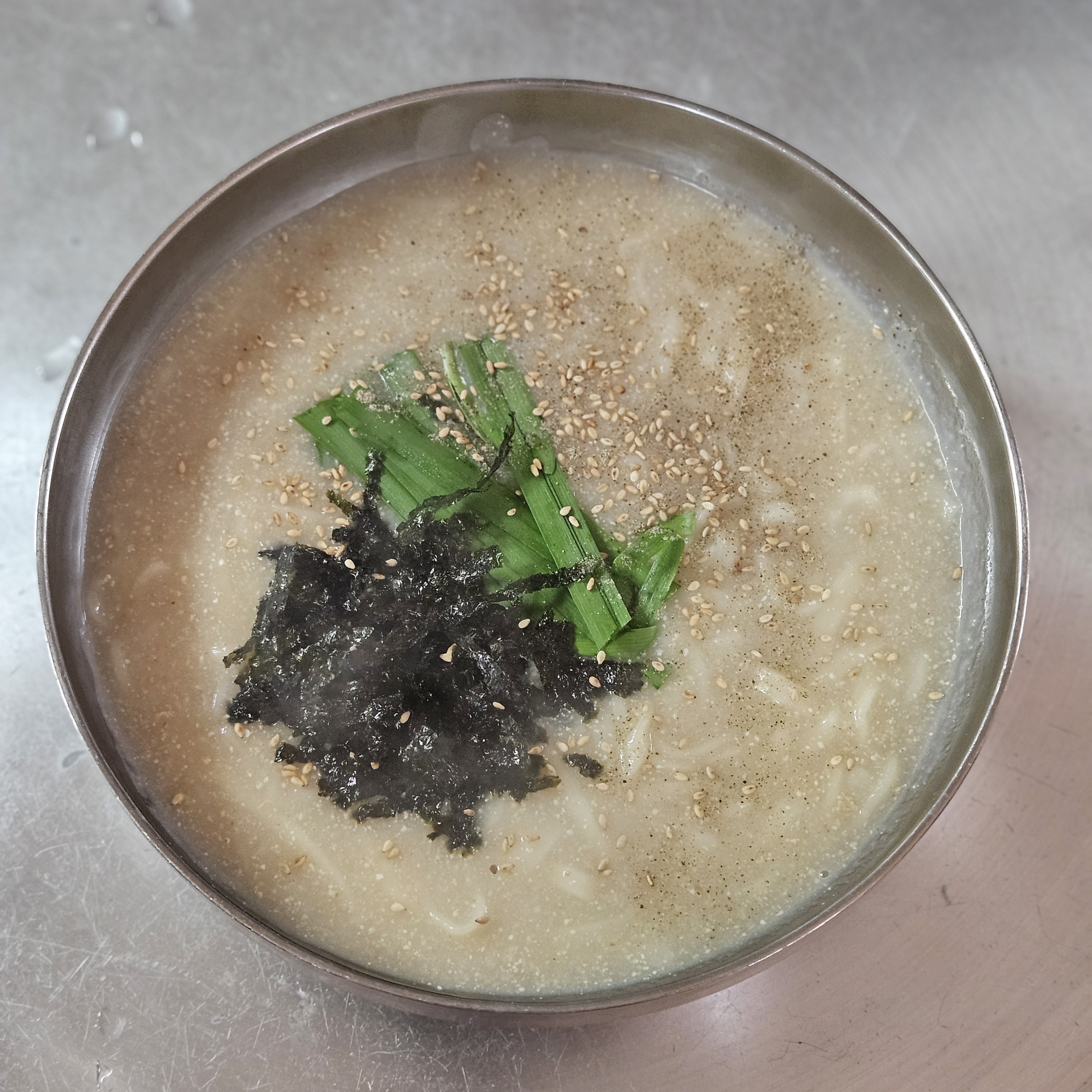 Noodle Soup with Perilla Seeds