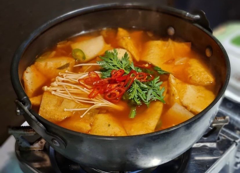 Kimchi and Fishcake Soup