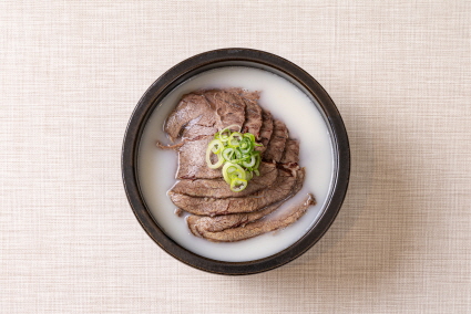 Korean Beef Bone Soup