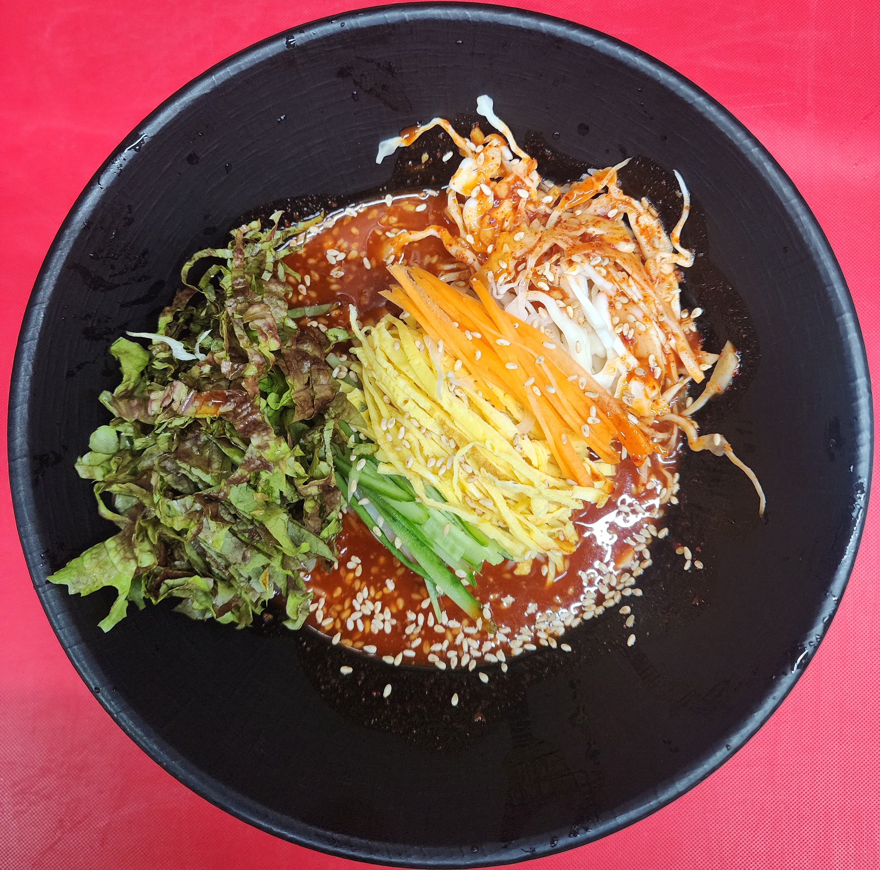Sour and Sweet Cold Spicy Noodles