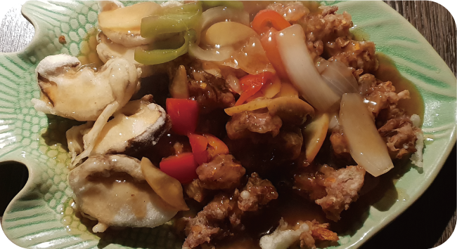 Deep-fried Pork with Sweet and Sour Sauce (Medium)