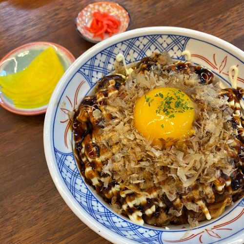 Okonomi Gyutamadon