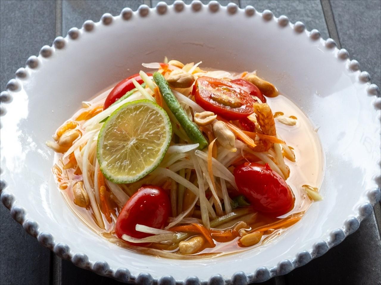 Thai-style Green Papaya Salad