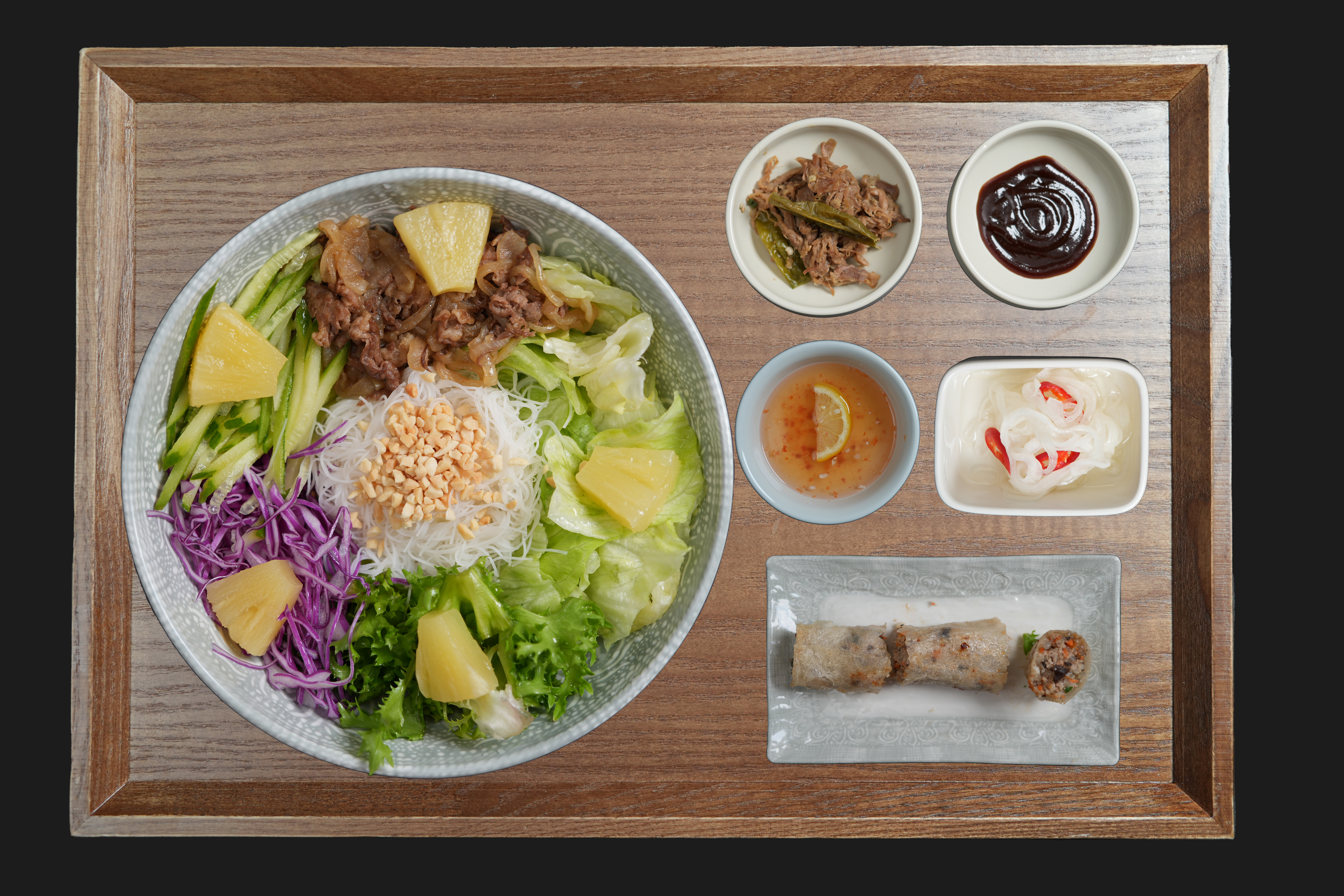 Vietnamese Beef Noodle Salad Set Menu