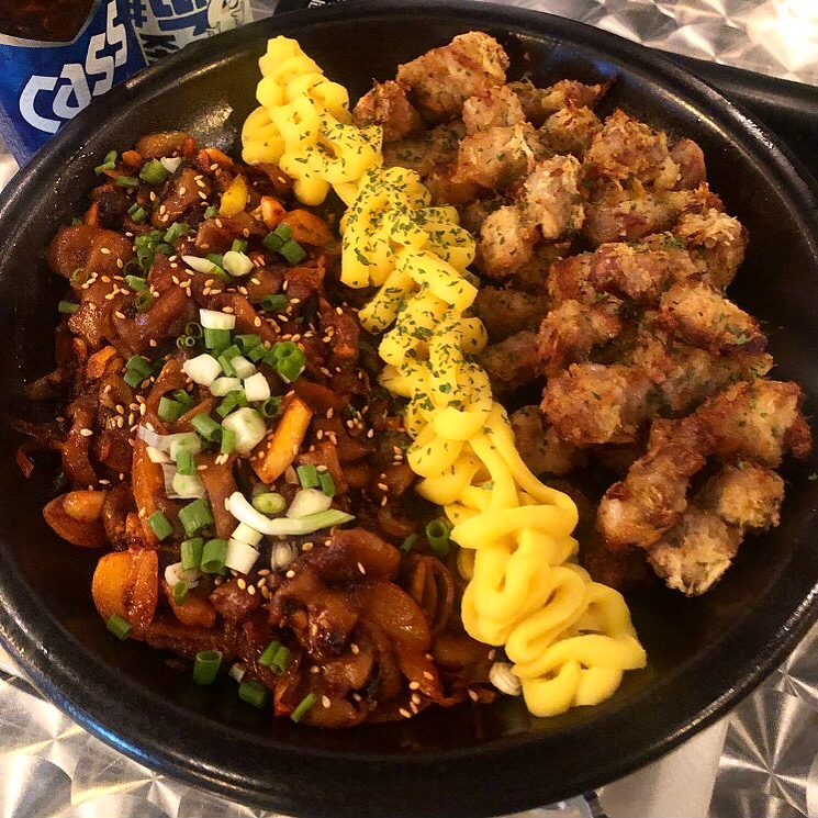 Pork Belly and Spicy Intestines Platter