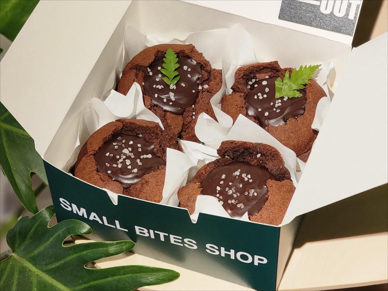 Salty Chocolate Ganache Cookies