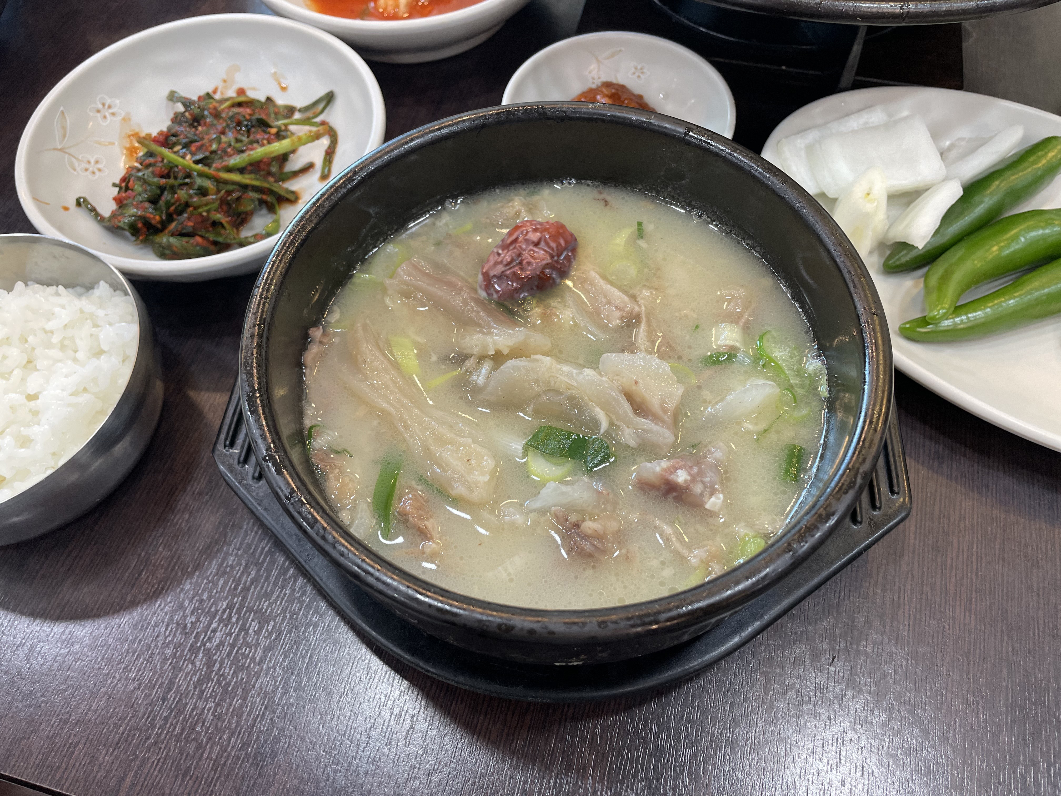 Ox Knee Soup