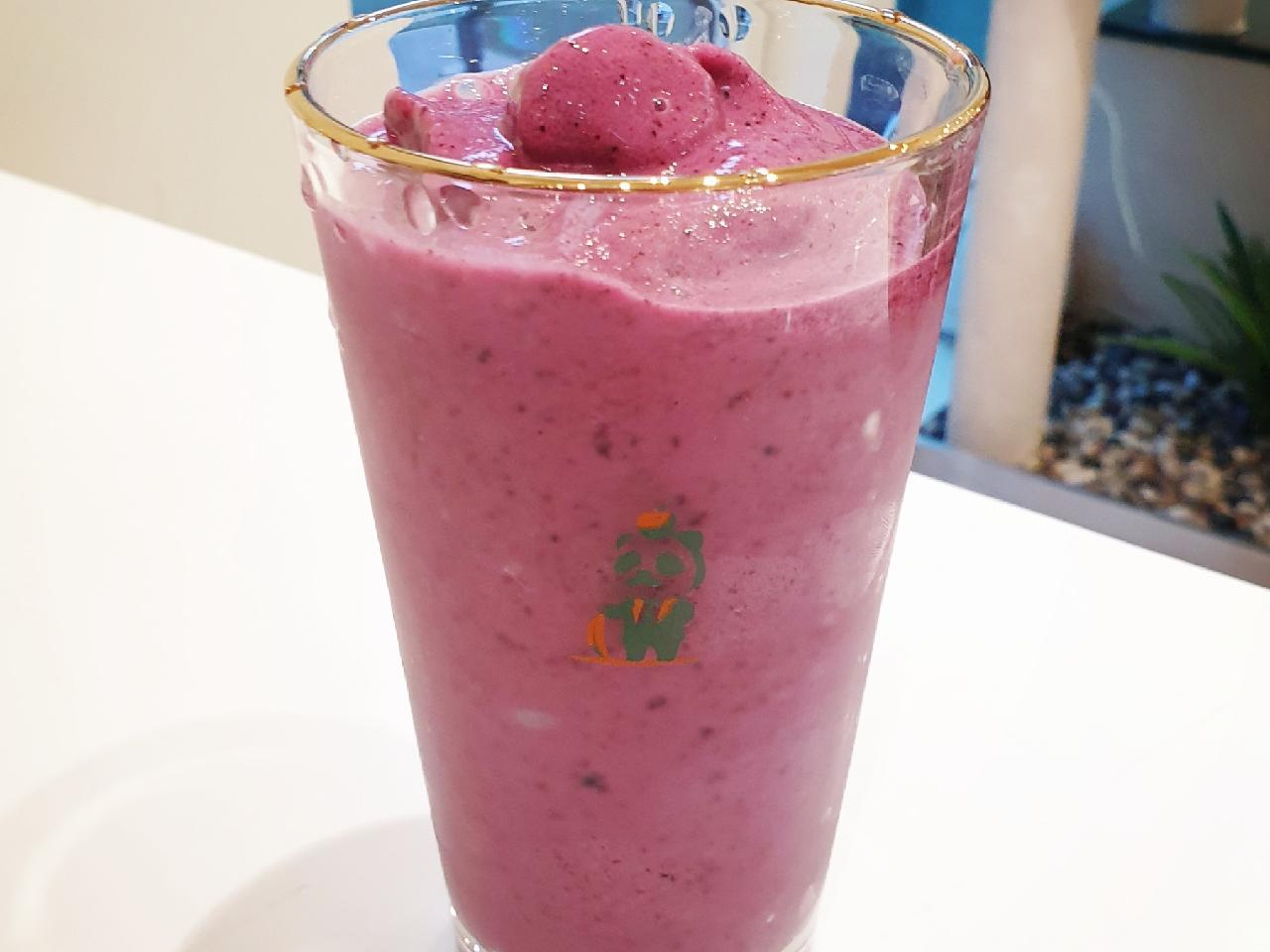 Blueberry Yogurt Smoothie