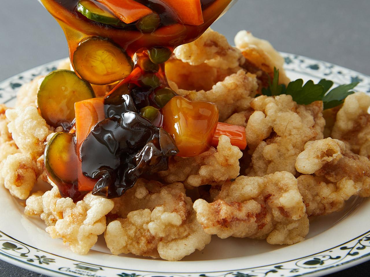 Mini Deep-fried Pork with Sweet and Sour Sauce