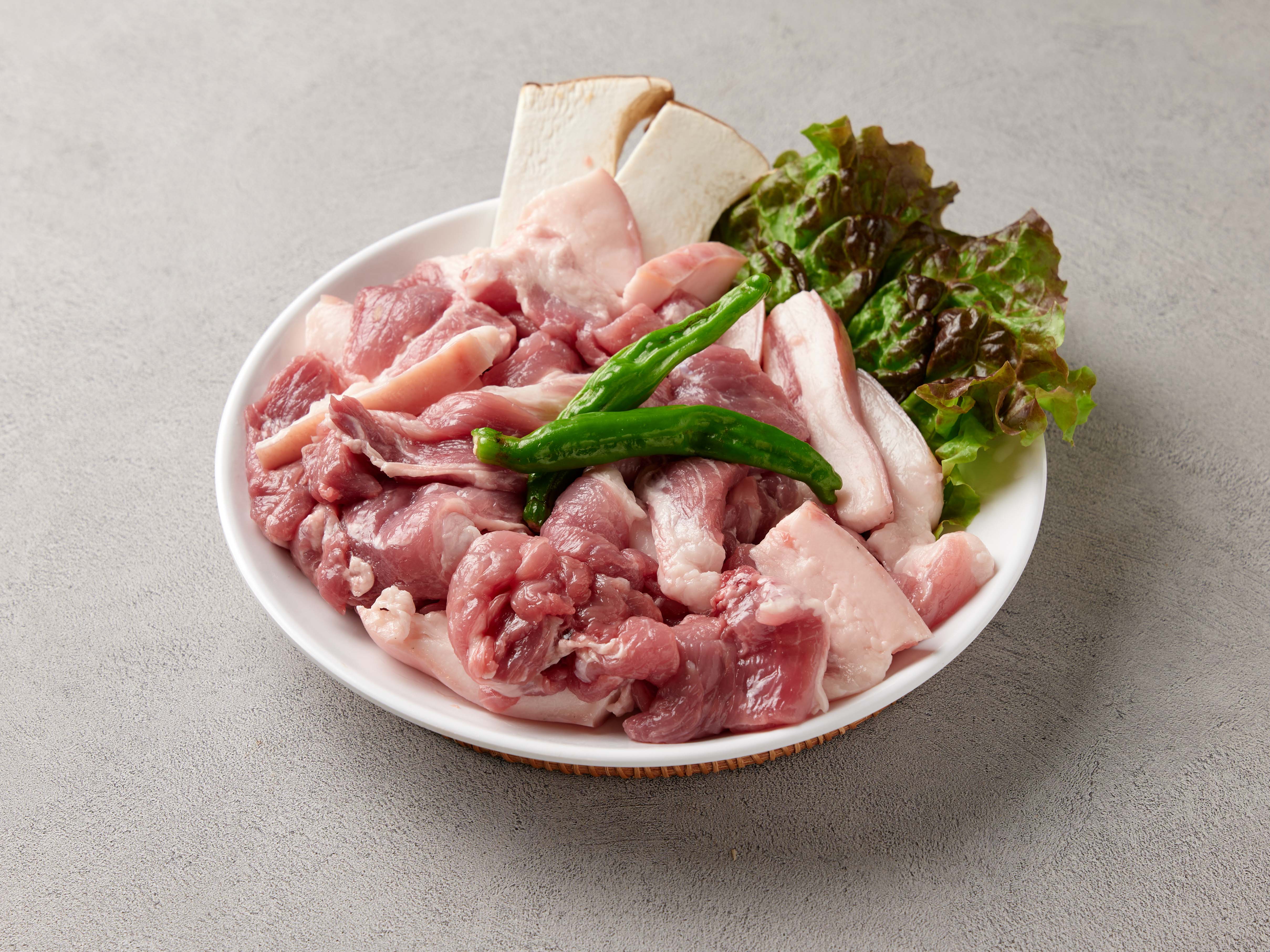Thick Cut Salted Grilled Meat (One Plate/500g) + Country-style Cheonggukjang Stew with Plenty of Tofu Set
