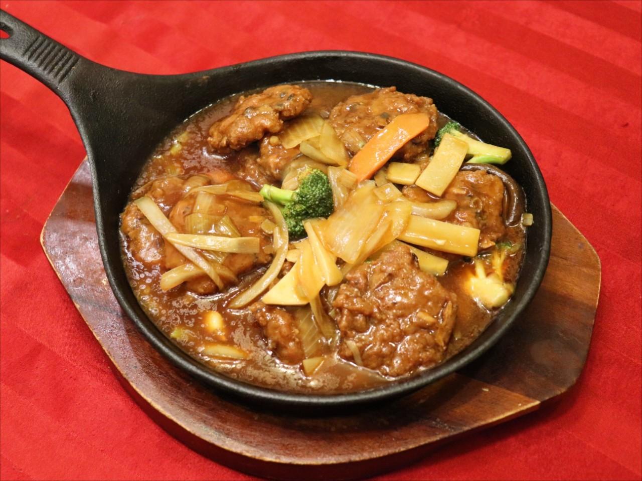 Stir-fried Meatballs and Vegetables
