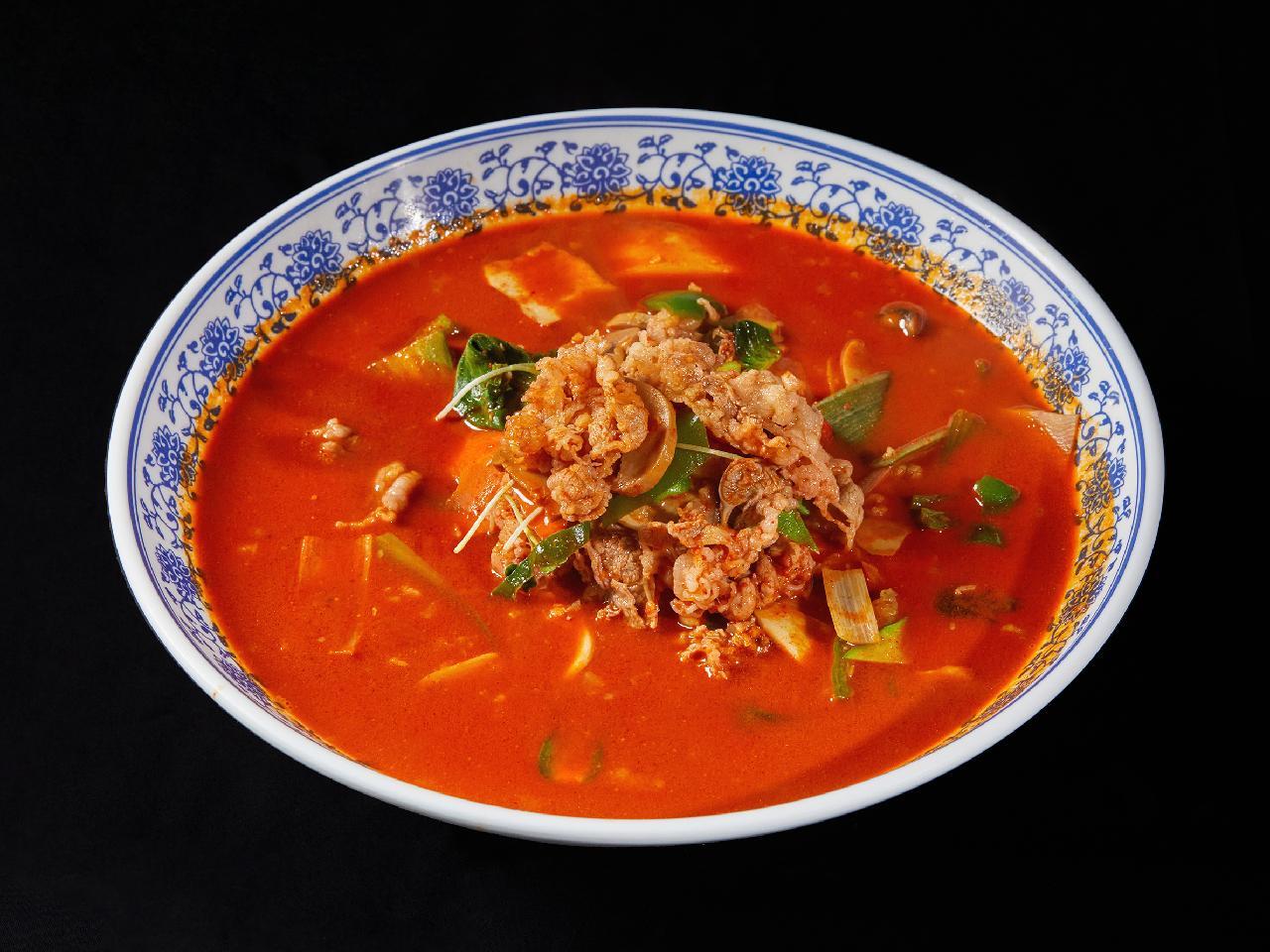 Spicy Seafood Noodle Soup with Beef Brisket