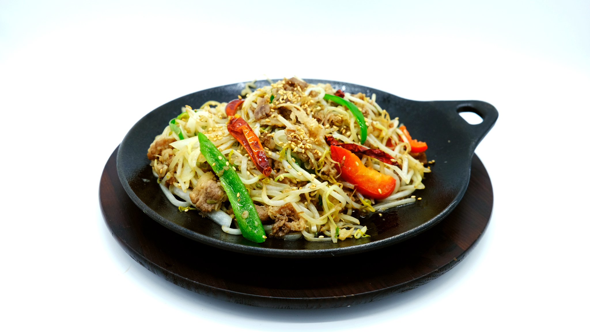 Stir-fried Beef Brisket with Bean Sprouts