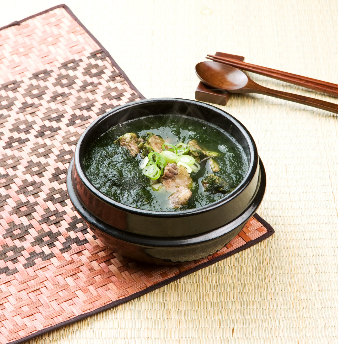 Beef Short Rib Soup with Seaweed Fulvescens + Hot Stone Pot Rice