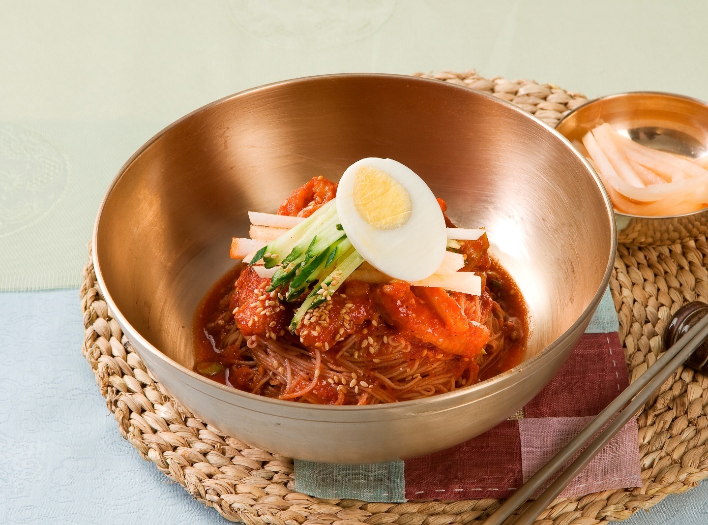 Sliced Raw Fish Spicy Buckwheat Noodles