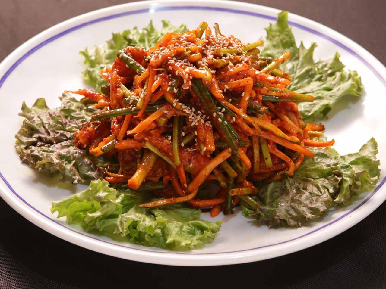Raw Stingray Salad