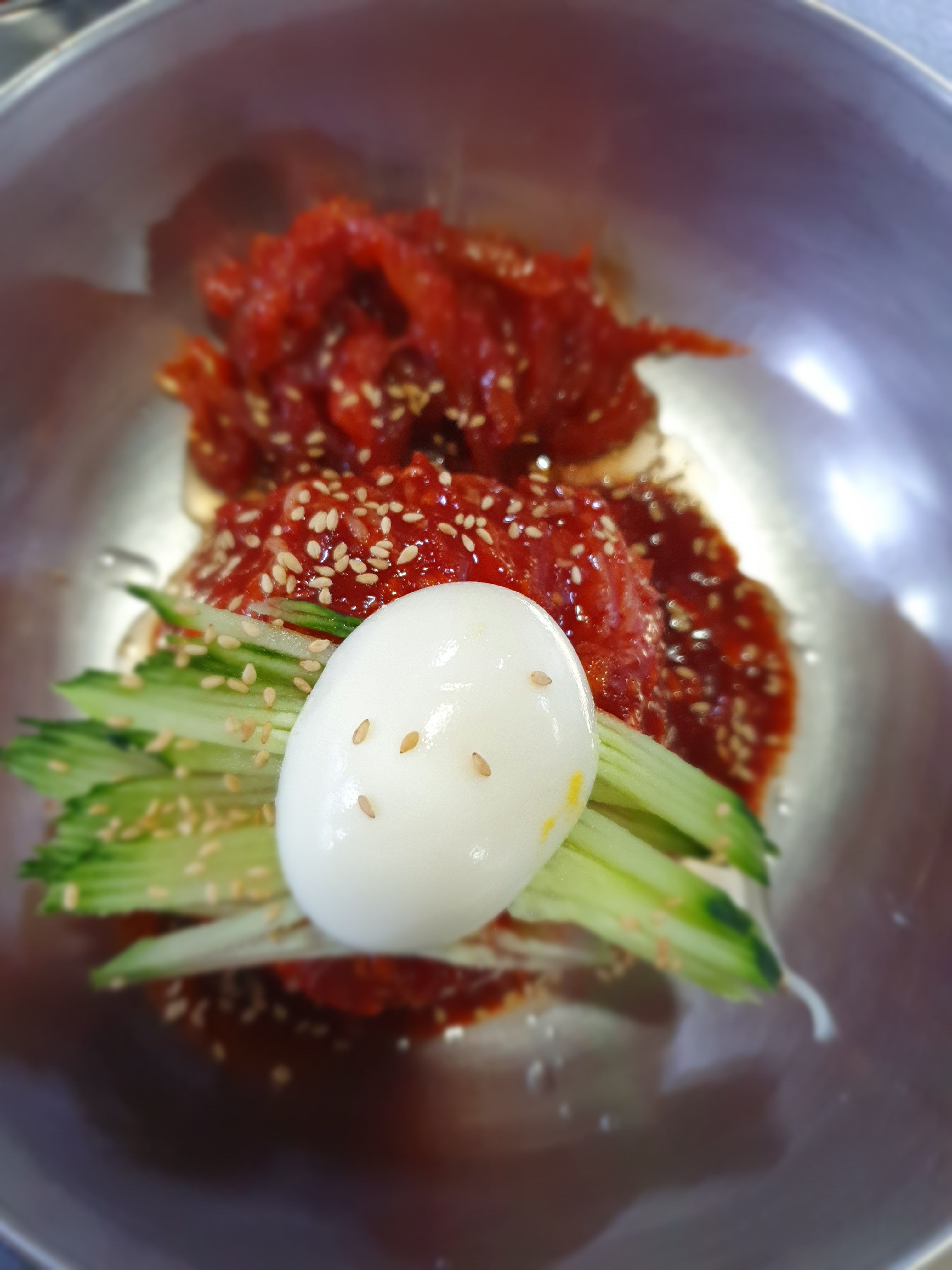 Spicy Wheat Noodles with Raw Ray