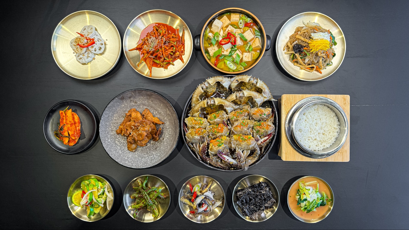 Yeonpyeongdo Soy Sauce Marinated Crab Set Menu