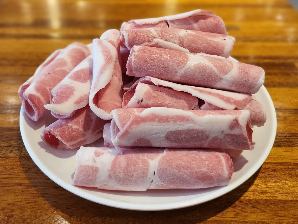 Premium Thinly Sliced Pork Neck