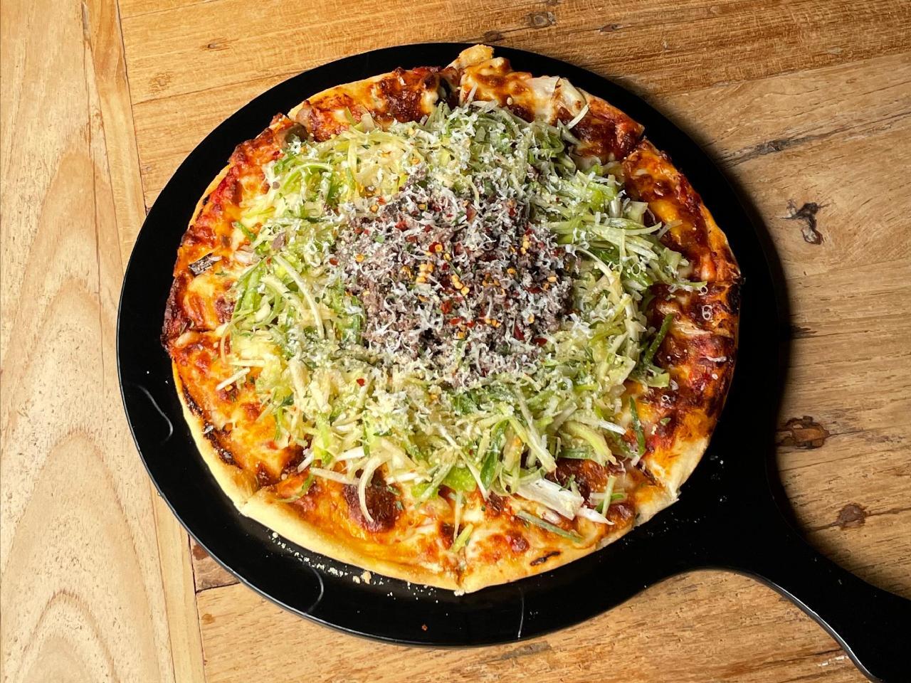 Green Onion and Bulgogi Pizza