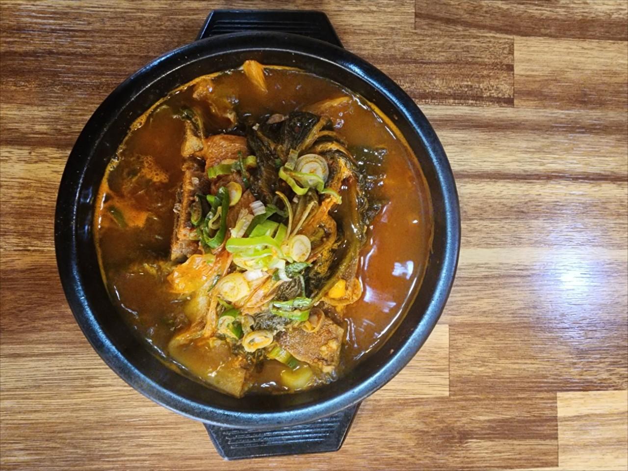 Pork Backbone Hangover Soup