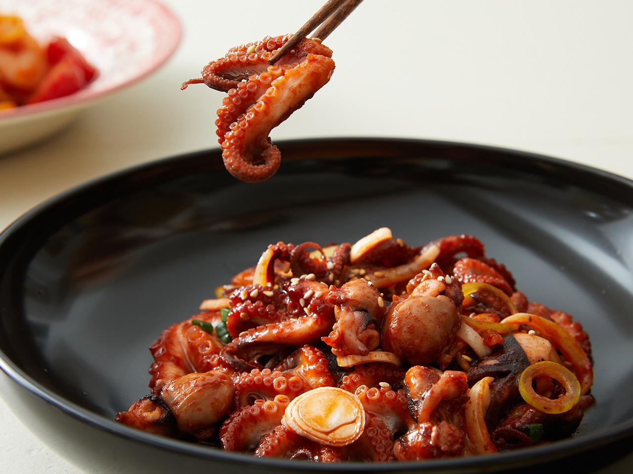 Stir-fried Webfoot Octopus
