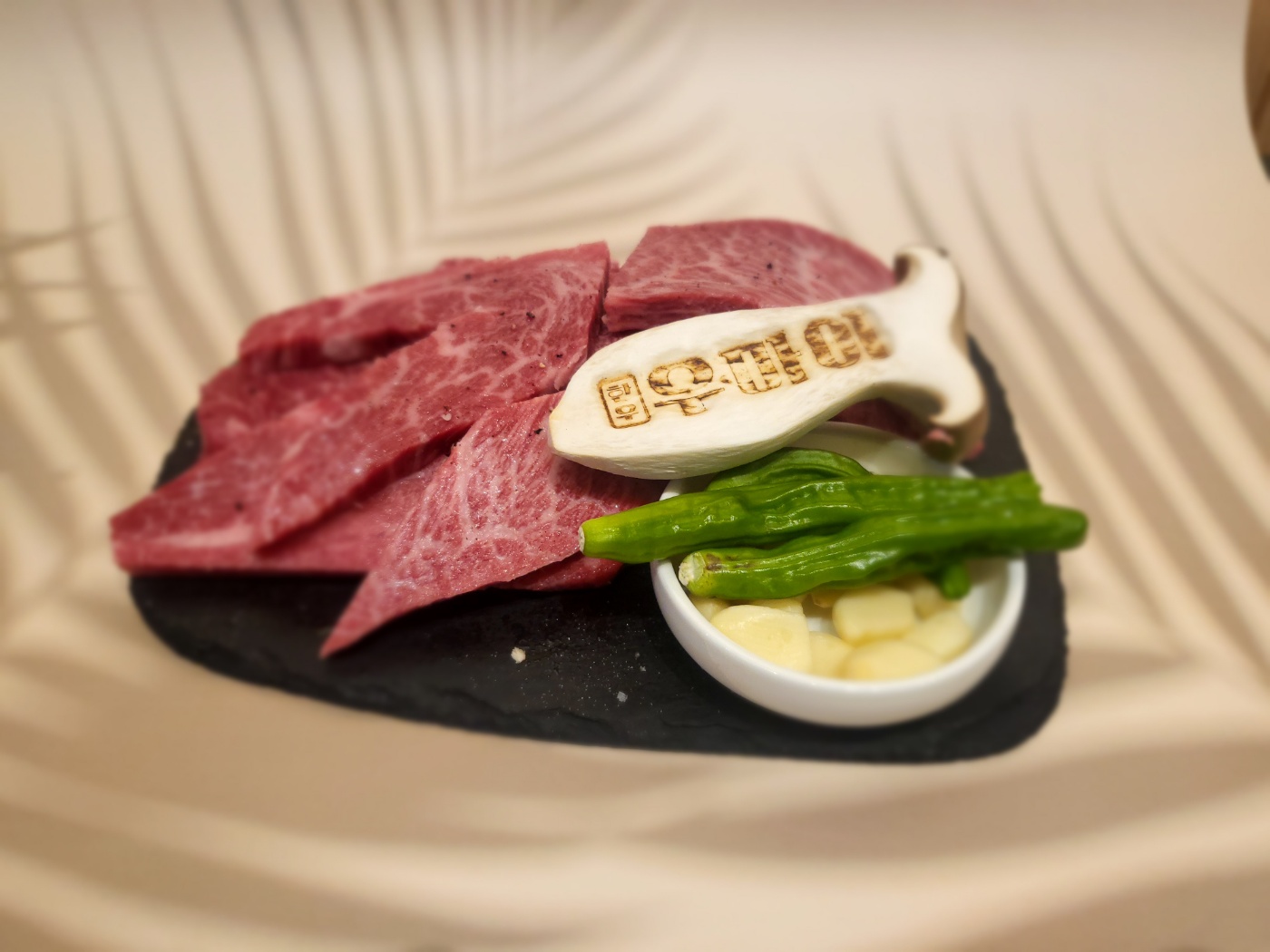 Umai Highball Set Menu (Aged Fresh Korean Beef Sirloin 300g + 2 Highballs)
