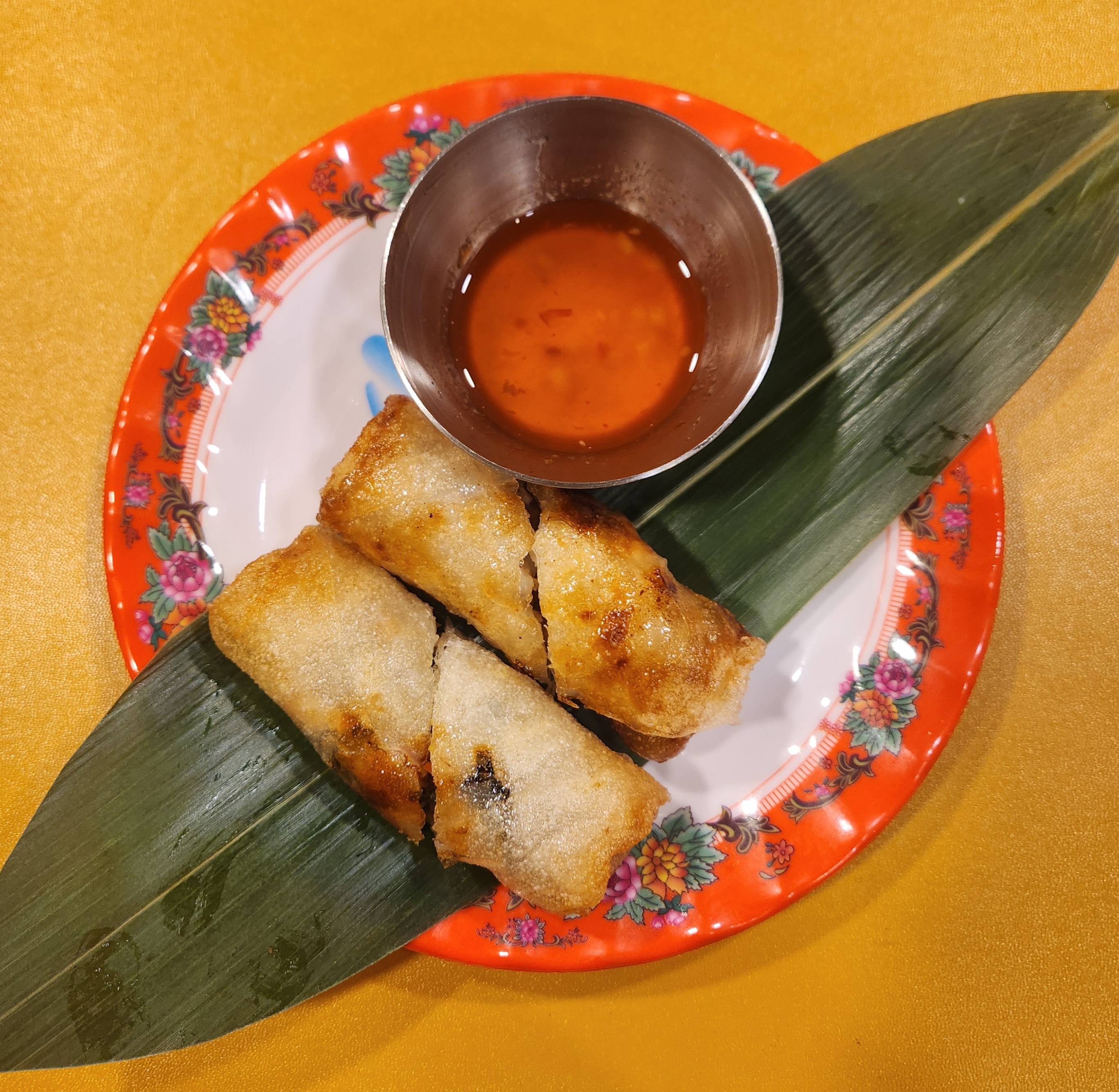 Nem (Deep-fried Spring Rolls) 2pcs