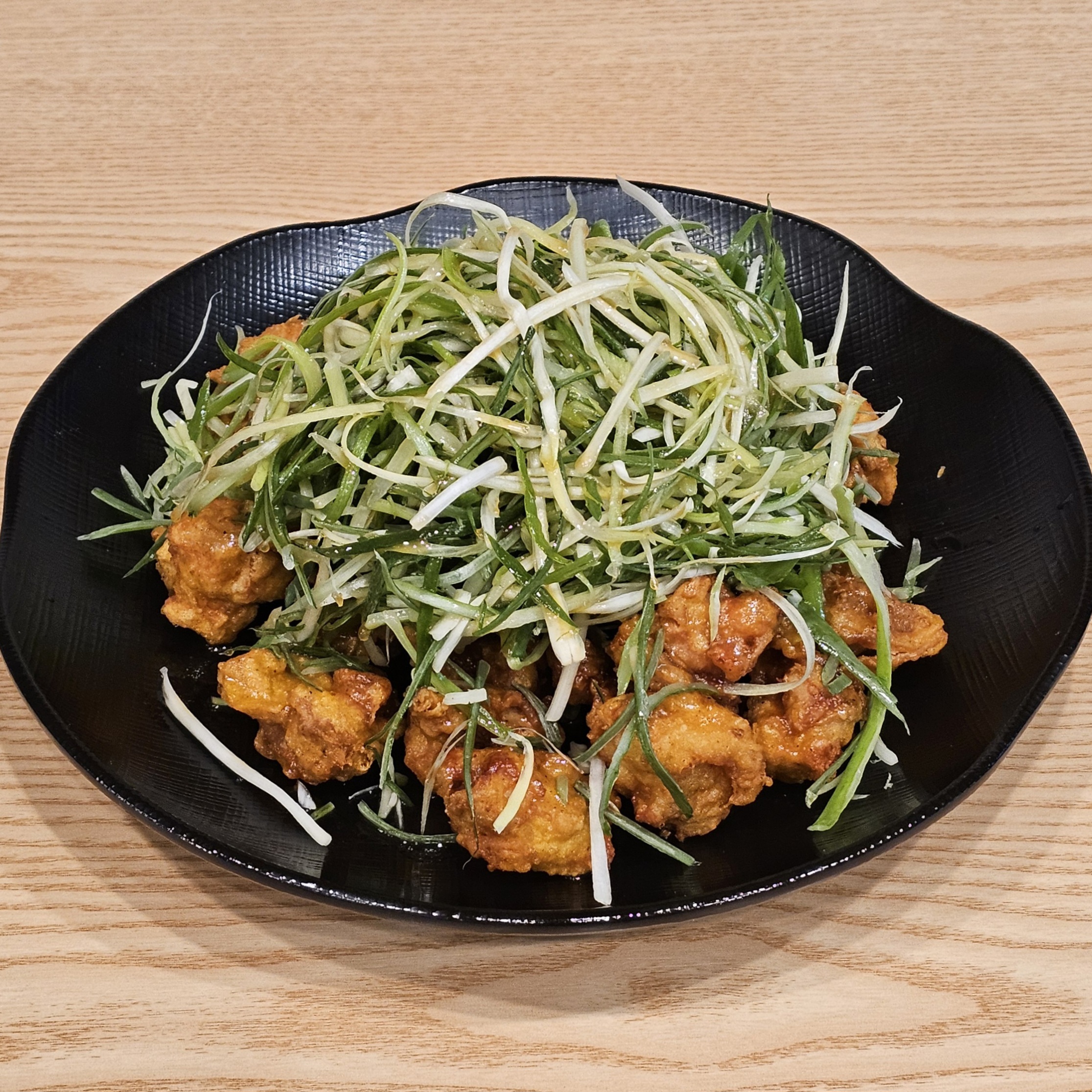 Boneless Fried Chicken with Green Onion